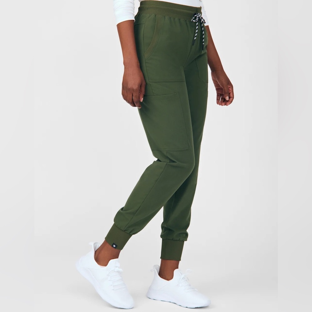 Scrub pants